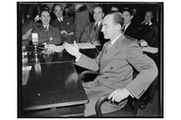 Эдсел Брайан Форд выступает перед комитетом по монополии, Вашингтон, США, 1938