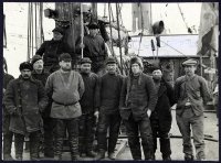 Вернувшиеся члены экспедиции Г.Я. Седова, лето 1914 г. Источник: Центральный военно-морской музей