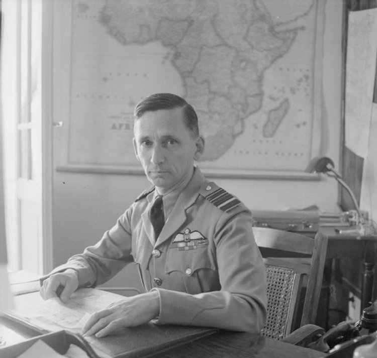 Артур Теддер — британский военачальник, барон и Маршал Королевских воздушных сил