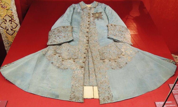 Парадный костюм Петра I, созданный к церемонии коронации Екатерины I. 1724&amp;nbsp;г. Из собрания Государственного Эрмитажа