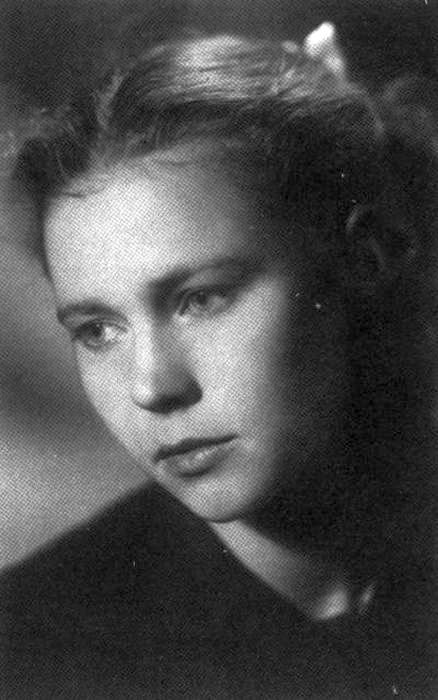 Изольда Жукова.  Источник: www.vysotskiy-lit.ru