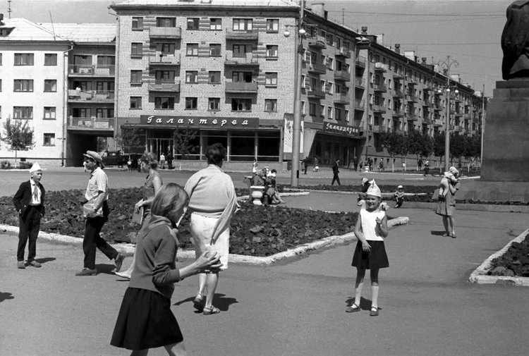 Площадь Шевченко. Орск, 1964 г. Источник: Pastvu.com