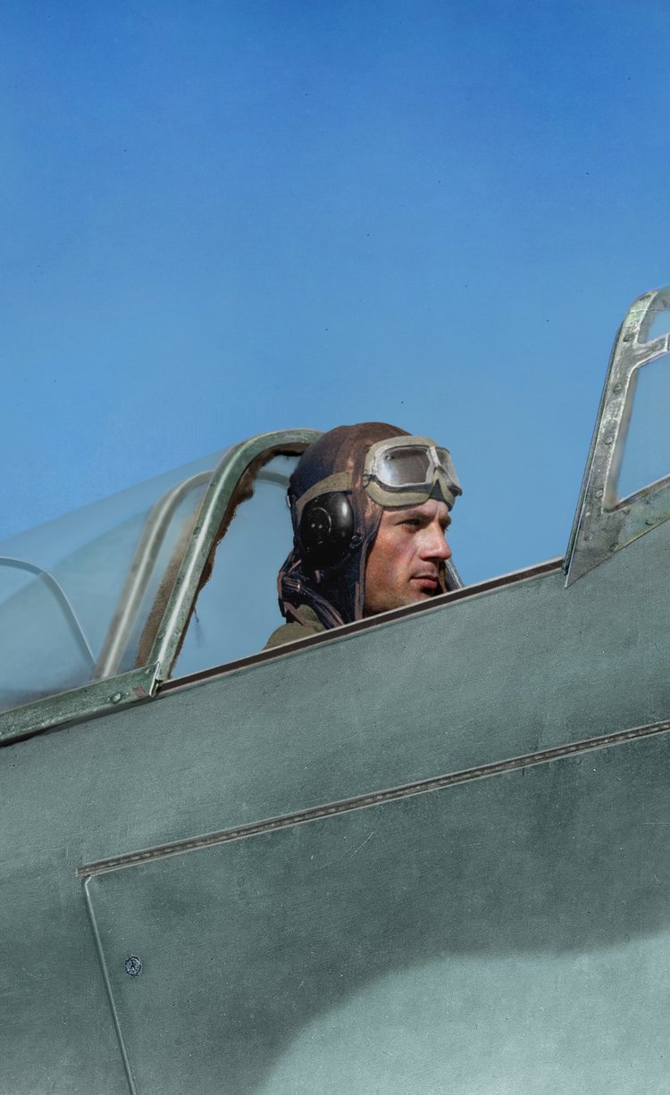 Советский летчик, 1940-е